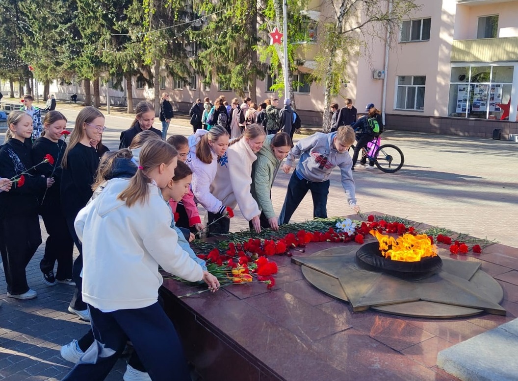 Цветы Победе