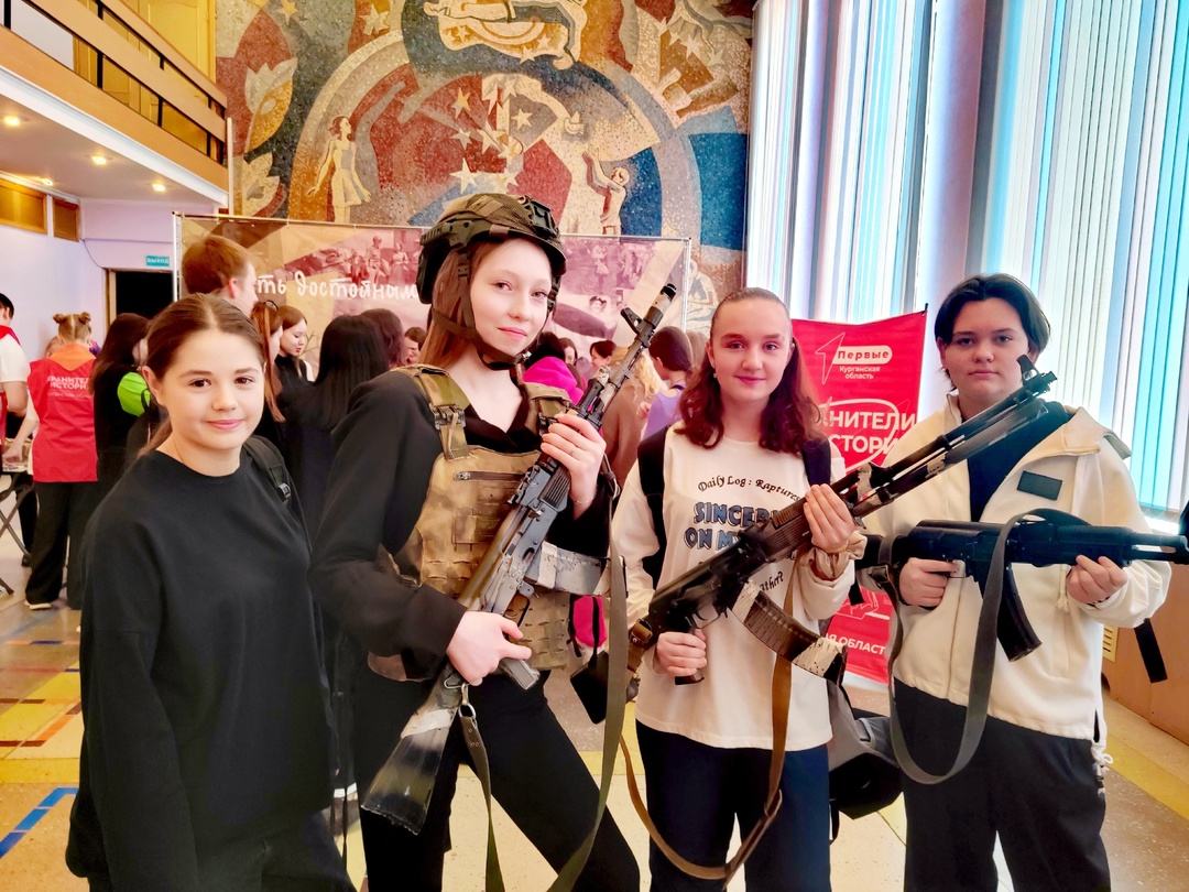 ДД(Ю)Т: сборы Школы актива города